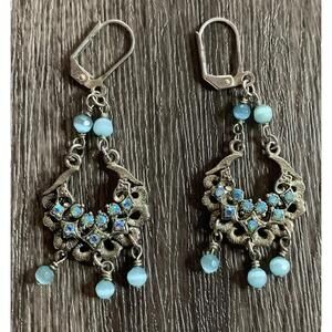 Vintage Dangle Silver Tone Blue Stone Earrings Costume Jewelry Stunning